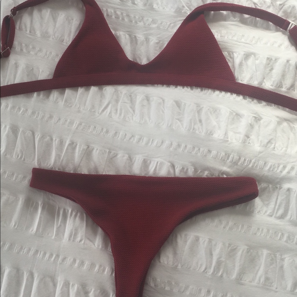 Zaful maroon two pice bikini!